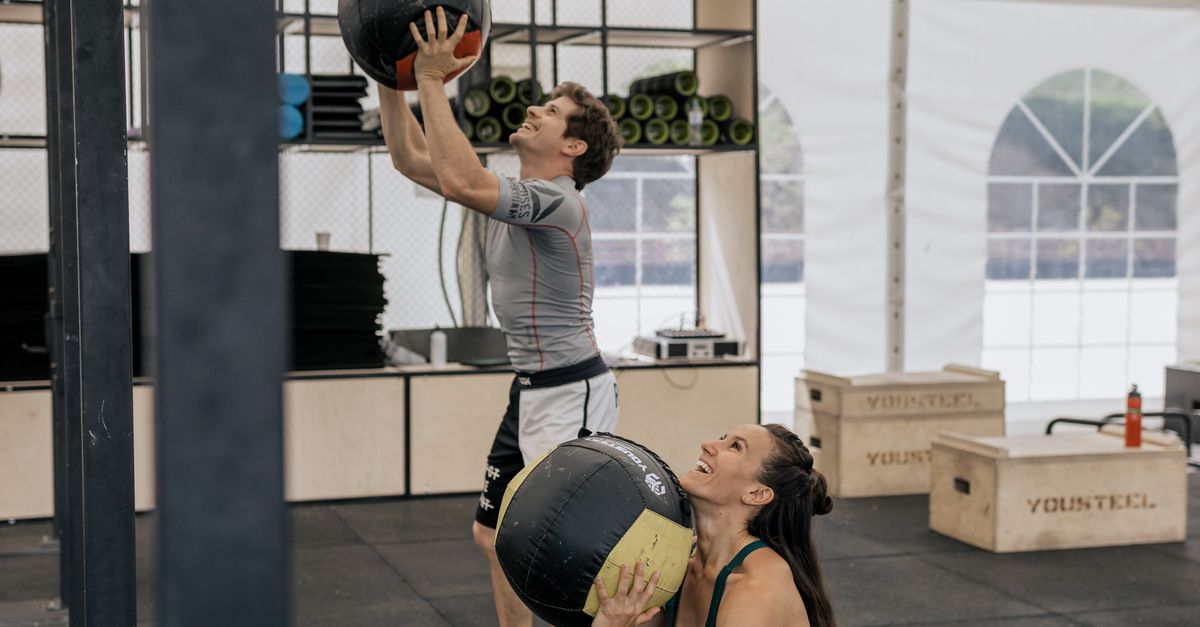 Nutritional Tips for Maximising Results from Group Strength Classes